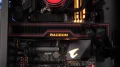 Les cartes graphiques AMD RADEON RX 6700 XT et RX 5700 XT opposes  la mme vitesse