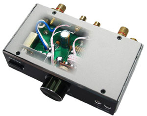 Un ampli dans une baie 5.25'' ?