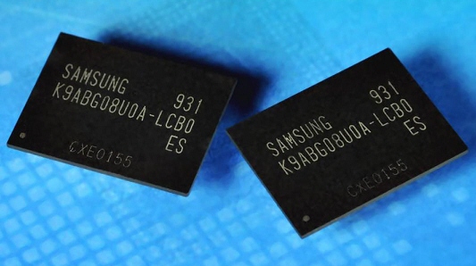 mmoire flash Samsung 30 nm 3bpc