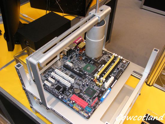 [CeBIT 2010] Overclocking Extreme chez Reeven, et silence extr�me aussi