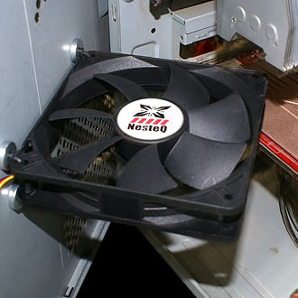 NesteQ RubberScrew Magnet, pour mettre des ventilateurs mme sur le frigo