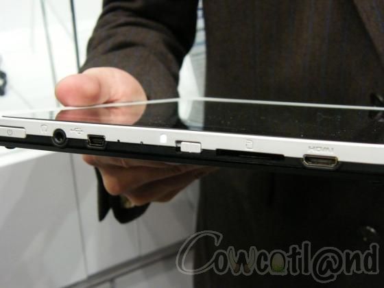 [CeBIT 2011] Un peu plus sur la MSI WindPad 100A, avec un touchpad