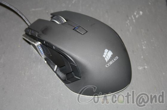 [Corsair] Une souris pour le joueur de MMO, la M90