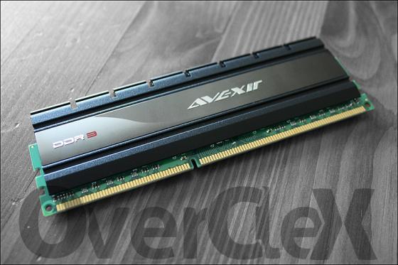 Avexir Blitz DDR3-2133C9, de la RAM qui monte haut !