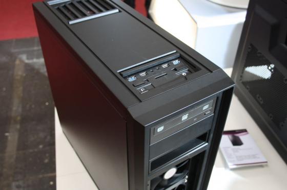 [CeBIT 2012] Silencio 650 by Cooler Master, trs intressant