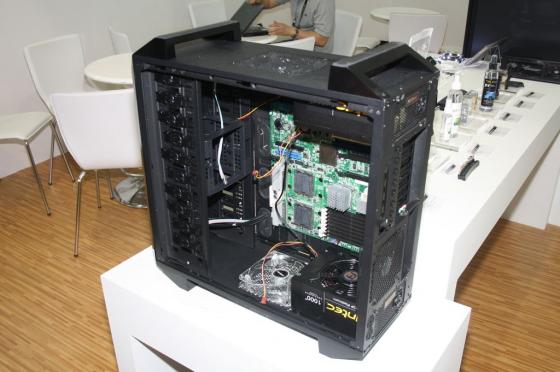 [Computex 2012] Un boitier  180  chez Antec