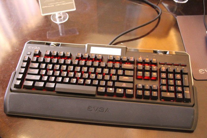 ces-2015 clavier mecanique evga z10