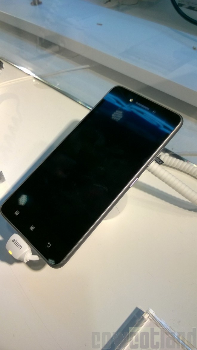 mwc 2015 lenovo s90 air iphone 6