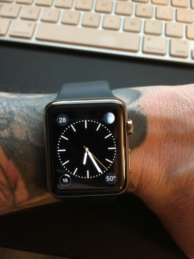 apple-watch montre-connectee probleme-tatouage