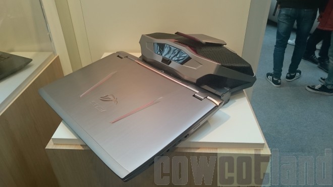 geek live 2015 asus gx 700 quelques images informations bete