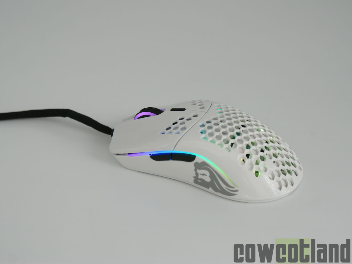 Test souris Glorious-PC Gaming Race Model-O-