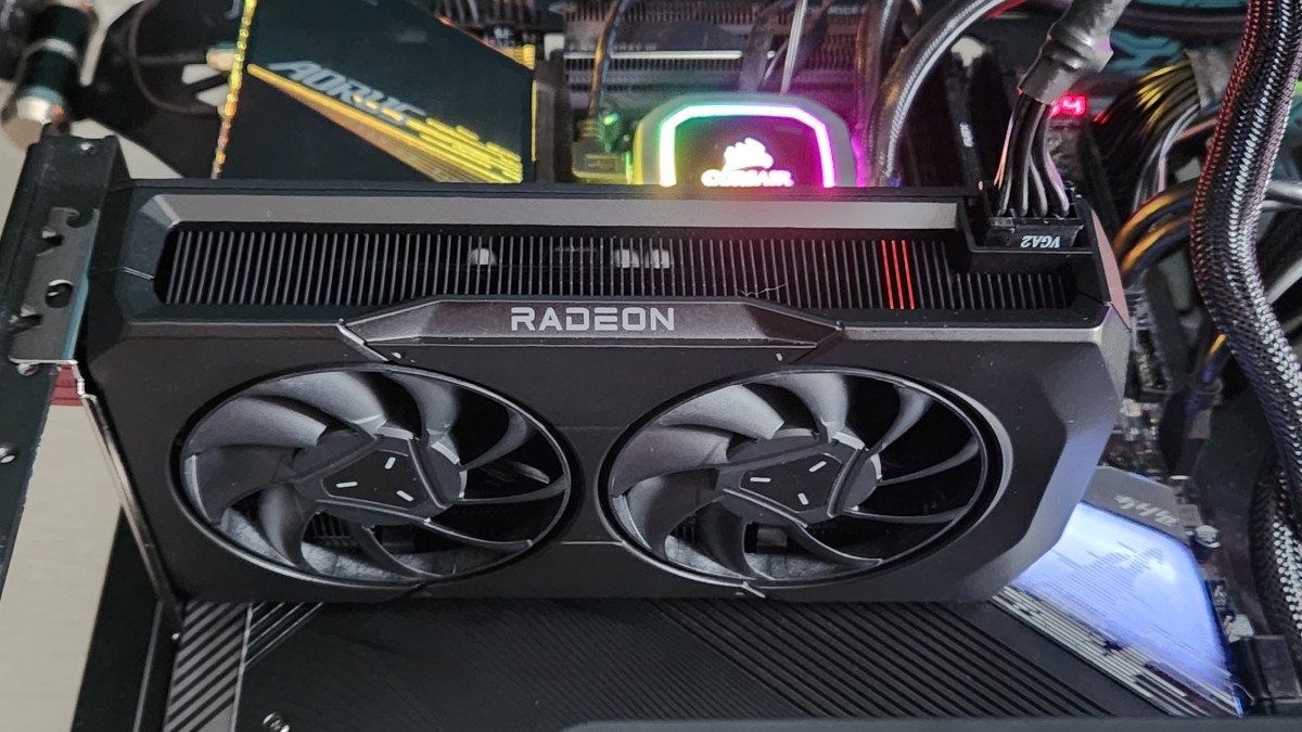 Image 57128, galerie Test AMD Radeon RX 7600 : RDNA3 se fait petit !