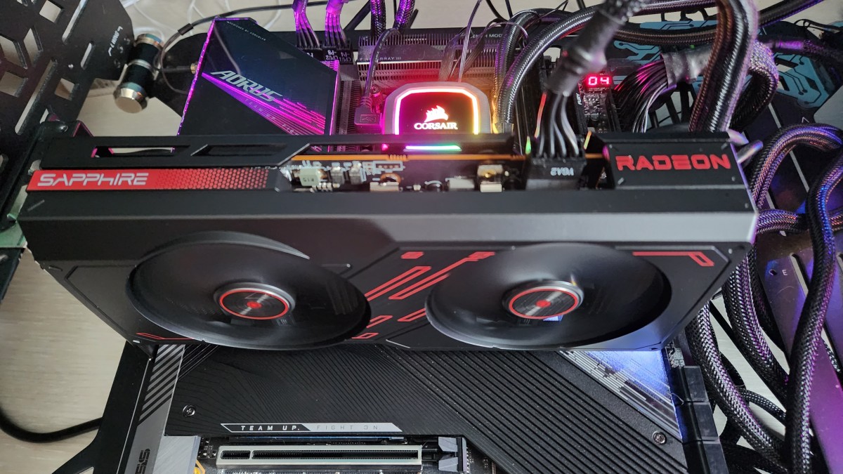 Image 57137, galerie Test SAPPHIRE Pulse Radeon RX 7600 Gaming OC : place aux customs !