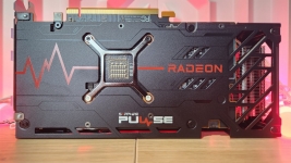 Cliquez pour agrandir Test SAPPHIRE Pulse Radeon RX 7600 Gaming OC : place aux customs !