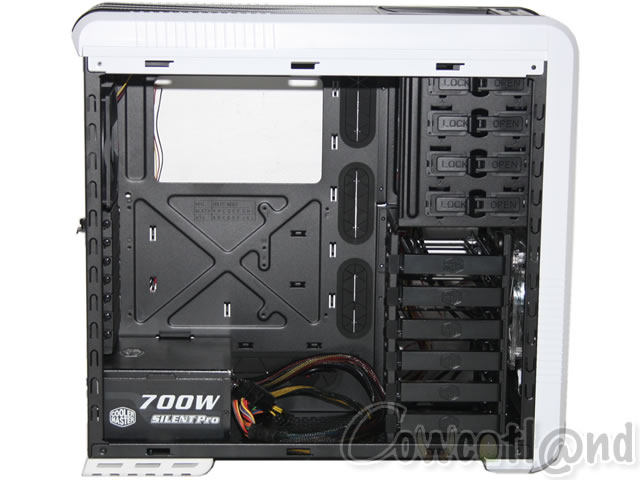 http://www.cowcotland.com/images/test/coolermaster/690IIbw/690IIbw-018.jpg