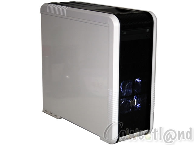 Image 15663, galerie Test Boitier Cooler Master 690 II Advanced Black & White Edition