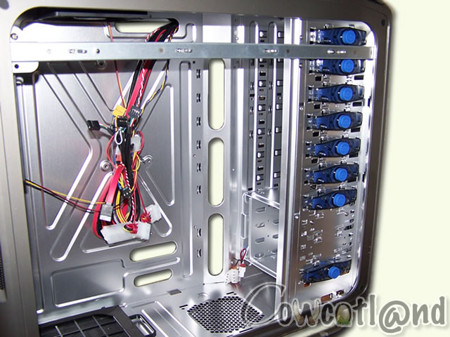http://www.cowcotland.com/images/test/coolermaster/cosmoss//011.jpg