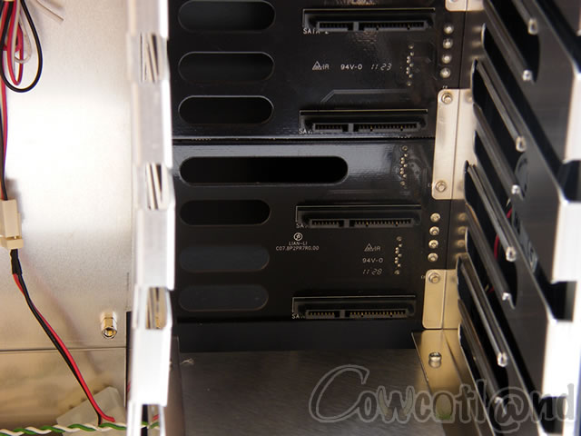Image 14326, galerie Lian Li PC-Q25, le boitier Mini ITX  tout faire ?