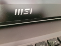 Cliquez pour agrandir MSI RAIDER GE77HX-12UHSU : le laptop qui fait dans dmesure