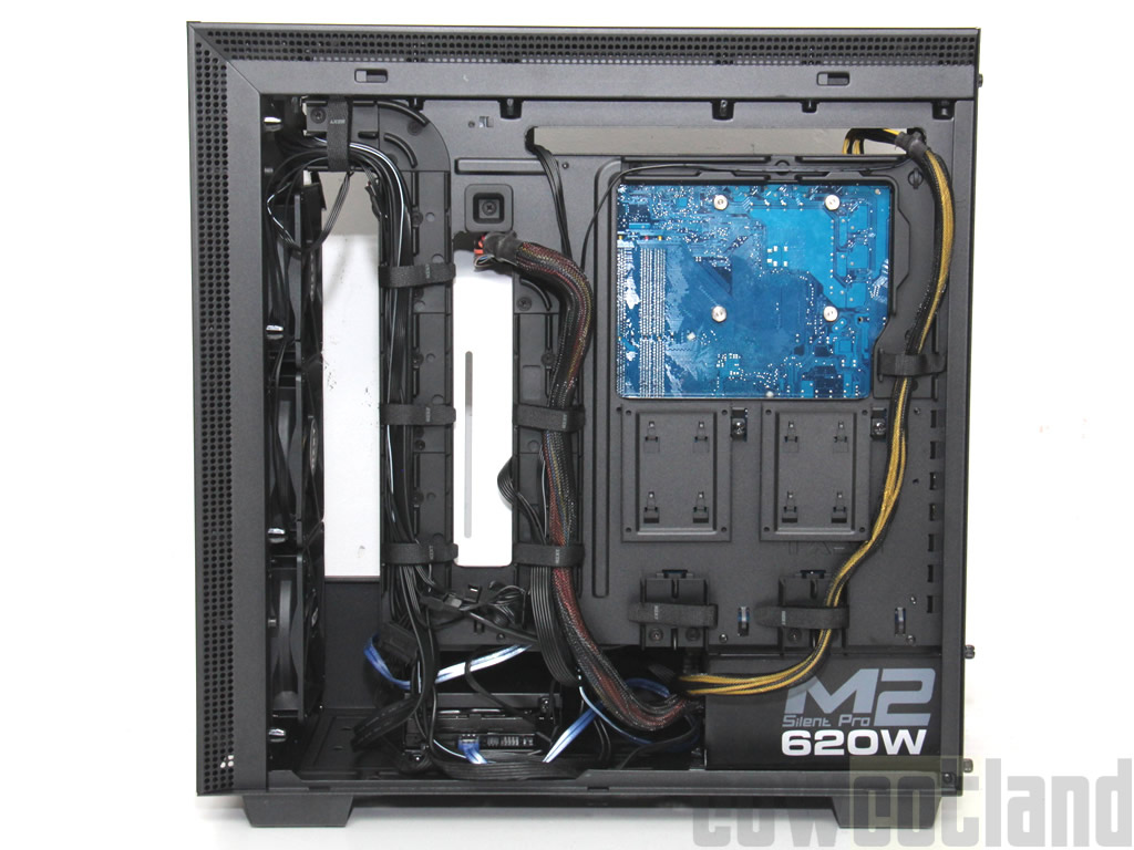 Image 35136, galerie Test boitier NZXT H700i