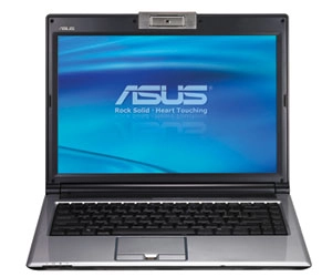 Asus F8, 8600M GT et 14.1''