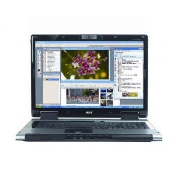 Un gros portable de 20'' chez 01