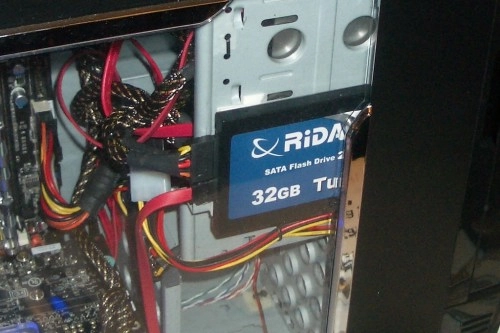Un autre SSD 128 Go, mais chez Ridata