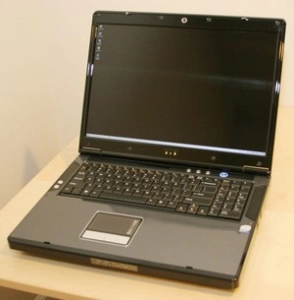 Un monstre de portable test�