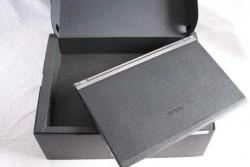 Le Superbe Asus U2E sort de sa boite