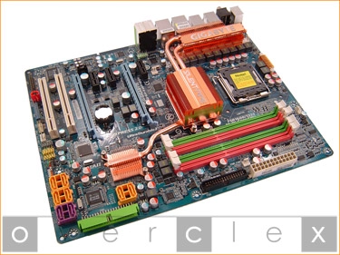 X48T-DQ6, la CM haut de gamme Gigabyte pour Intel