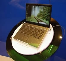 Les nouveaut�s CLEVO du Computex