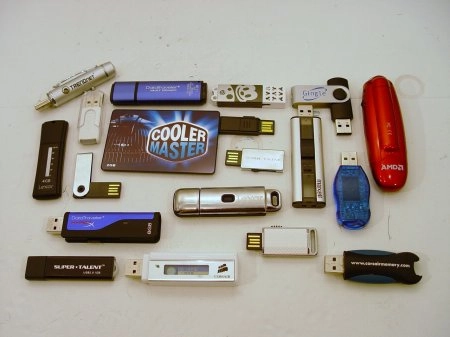 15 cl�s USB tr�s sp�ciales en test