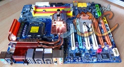 Une carte m�re Extreme chez Syndrome-OC