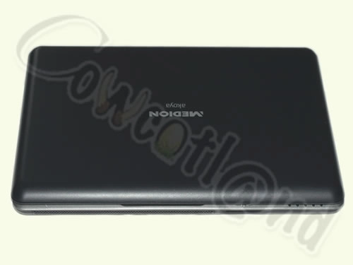  Quelques photos du nouveau netbook Medion Akoya E1211