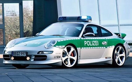 Top 5 des voitures de Polices les plus cool