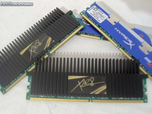 Duel de DDR2 haut de gamme