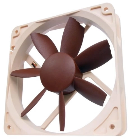 Nouveau ventilateur Noctua avec des nouvelles pales