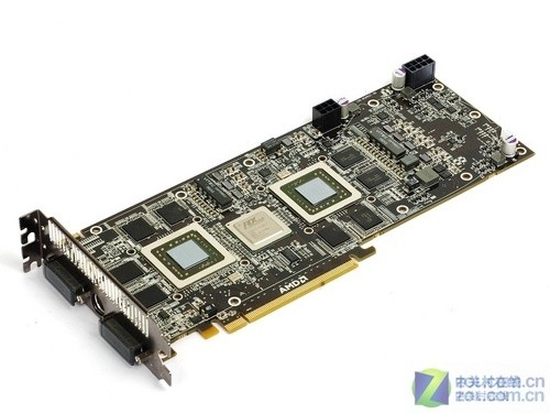 12 pages de photos pour d�couvrir la GTX 295 Single PCB