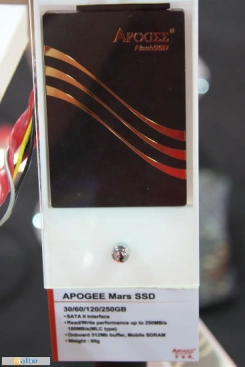Un SSD avec 512 Mo de m�moire cache