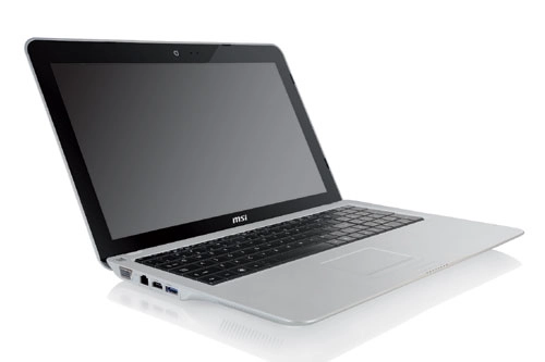 Slim, par MSI, mais en 15.6