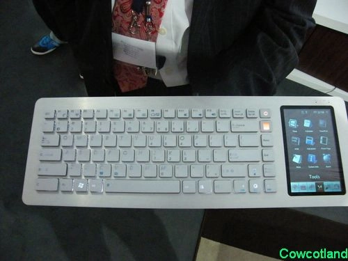 Le Eee Keyboard pour Octobre � 499 Euros