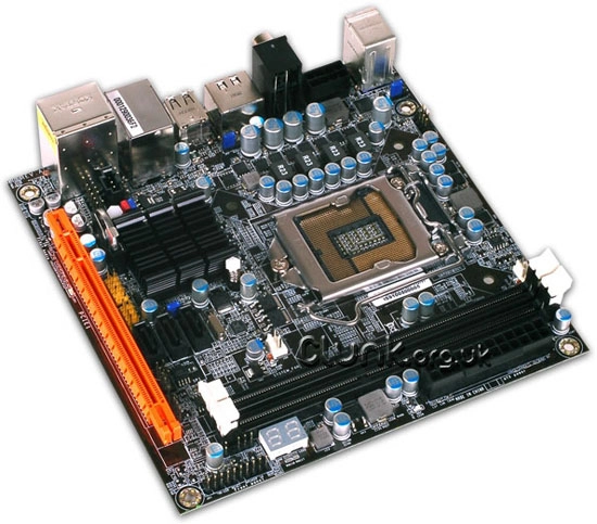 DFI : une carte Mini ITX qui va poutrer