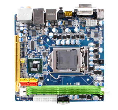 Giada MI-H55, LA carte 1156 Mini-ITX pour tout le monde ?