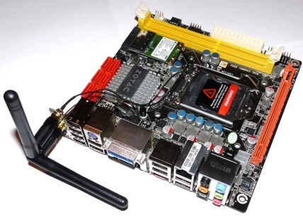 Test de la Zotac H55-ITX, pour le salon et les jeux