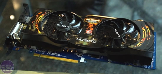 Un max d'images de la HD 5870 Super OC de Gigabyte