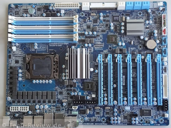 La nouvelle Gigabyte X58A-UD9 en couleur