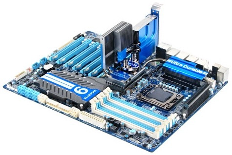 Gigabyte GA-X58A-UD9 : Allo maman bobo