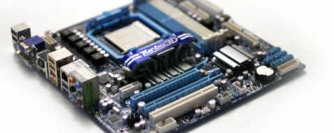 Test de la Gigabyte 880GMA-UD2H, et du 880G au passage