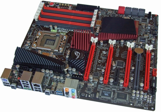 Quatre bonnes grosses CM en X58 chez Anandtech