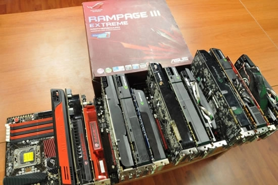 Quand on s'ennuie, on empile des ROG Xpander, c'est bien connu